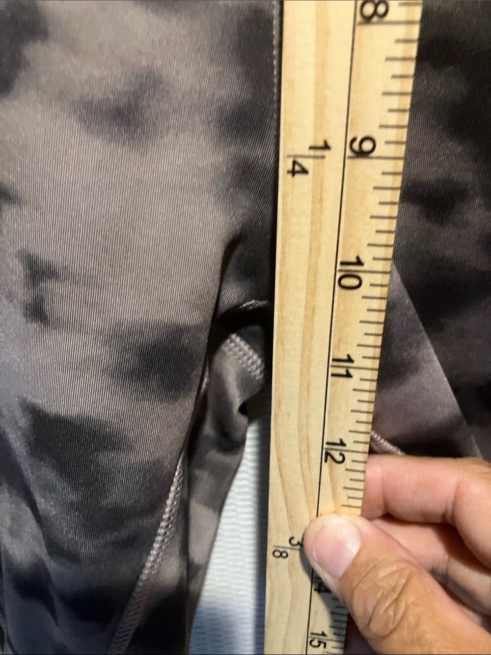 High-Rise Gray Tie-Dye Bike Shorts with Side Pockets - Picture 7 of 9